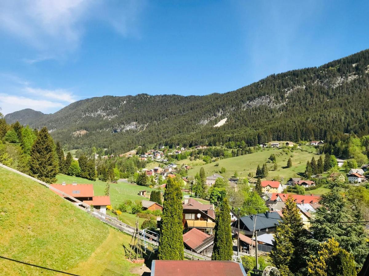 Haus Lahner Villa Bad Bleiberg Exteriör bild